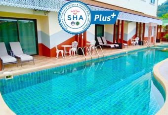 Mei Zhou Phuket Hotel - SHA Plus has Balcony rooms