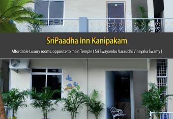 SriPaadha Inn Kanipakam has Balcony rooms