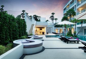 Chanalai Romantica Resort - Adults Only, Kata Beach allows 18 year olds to book a room