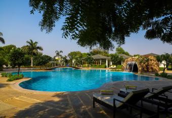 The Baagh Ananta Elite Ranthambore has Balcony rooms