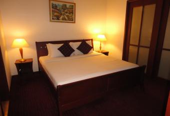 Times Square Kuala Lumpur by Luna has rooms with a private hot tub