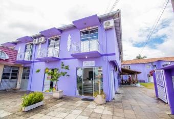 Pousada Santa Ana allows 18 year olds to book a room