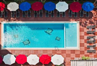 Ibis Pattaya allows 18 year olds to book a room