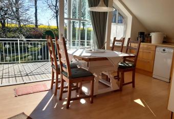 Ferienhof Radlandsichten has Balcony rooms