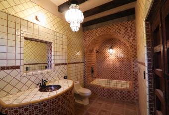 Nomada hotel allows 18 year olds to book a room