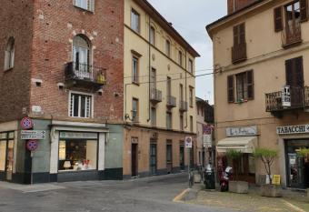 Location Turistic by Heart of Asti CIR 00032 has Balcony rooms