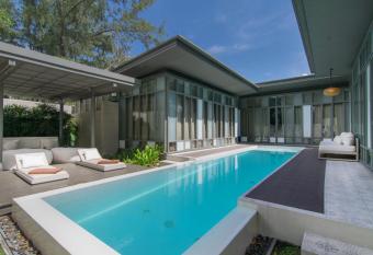 SALA Phuket Mai Khao Beach Resort has Balcony rooms