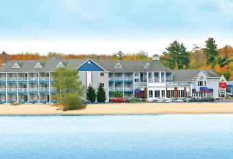 Ramada by Wyndham Mackinaw City Waterfront allows 18 year olds to book a room