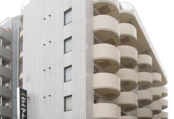 Hotel Tetora Tsurumi has Smoking rooms