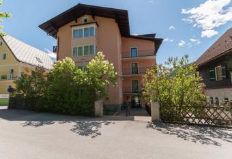 Hotel Tauernblick - Thermenhotels Gastein has Balcony rooms