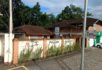 Pousada Agrad  vel Pomerode has rooms with a private hot tub