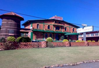 Hotel Blumenpark allows 18 year olds to book a room