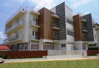 Sugamya Corner Guesthouse allows 18 year olds to book a room