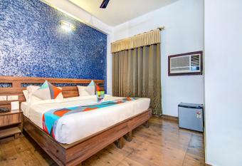 Itsy By Treebo - Global Inn has Balcony rooms