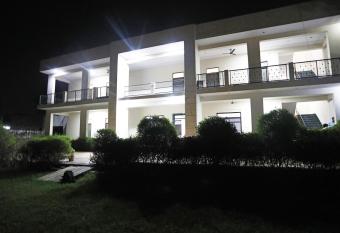 Maharana Farms has Smoking/Balcony rooms