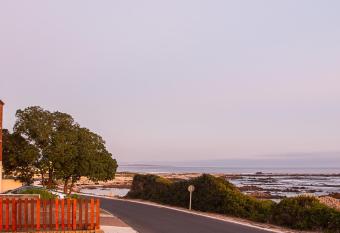 Rots en See allows 18 year olds to book a room