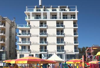 Residence Terminus allows 18 year olds to book a room