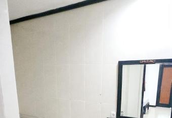 Stana Puri Gopa Hotel allows 18 year olds to book a room