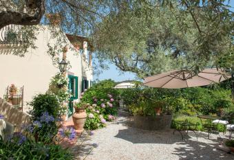 B&B Don Gaspano has Balcony rooms