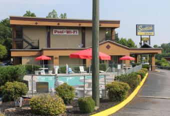 Scottish Inn Knoxville has Smoking rooms