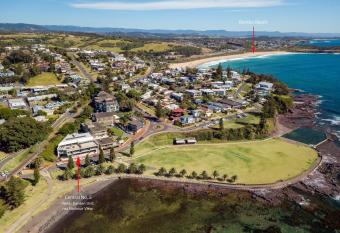 CENTRAL NO 5 LUXURY APARTMENT has Balcony rooms