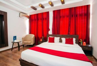 OYO 11474 Gangaur Regency Boutique Hotel allows 18 year olds to book a room