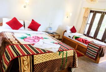 Tiger Residency Resort has Balcony rooms