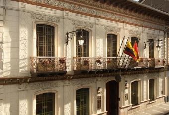 Mansion Alcazar has Balcony rooms