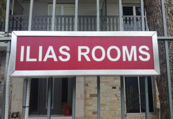   lias rooms allows 18 year olds to book a room
