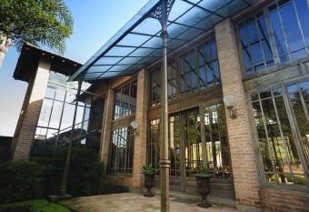 Locanda Buona Fortuna allows 18 year olds to book a room