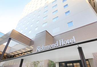 Richmond Hotel Yokohama Ekimae has Smoking rooms