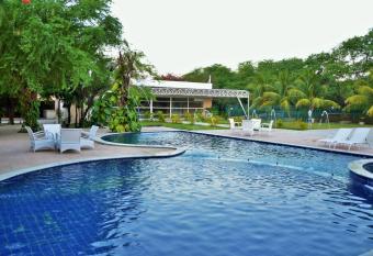 Hotel VillaOeste has Balcony rooms