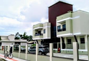 Canto dos P  ssaros Flat - Canasvieiras has Balcony rooms