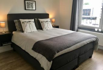 Living5 allows 18 year olds to book a room