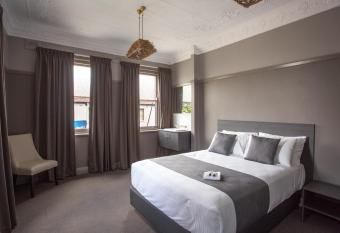 Nags Head Hotel allows 18 year olds to book a room