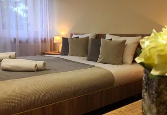 Hostel Fortis has Balcony rooms