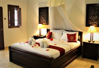 Bali Nibbana Resort has Balcony rooms