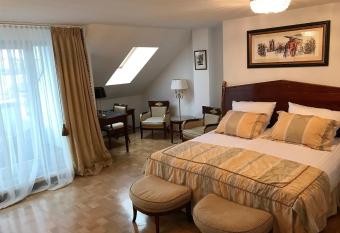 Dream Station - Apartment in Zentrum S  d has Balcony rooms