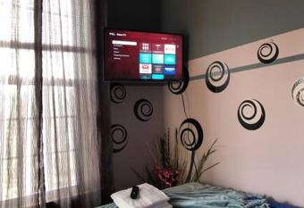 Hollywood Rentals LLC allows 18 year olds to book a room