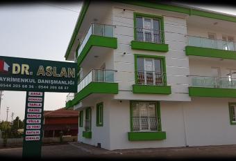 Dr Aslan Apart Hotel has Balcony rooms