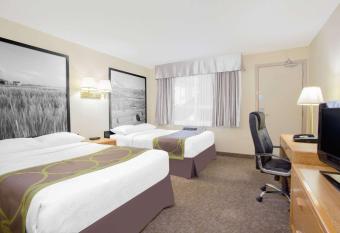 Super 8 by Wyndham Lethbridge allows 18 year olds to book a room