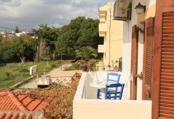 Rent Rooms Katerina has Balcony rooms