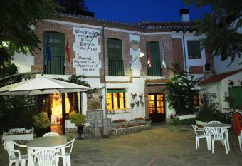 Gran Posada La Mesnada has Balcony rooms