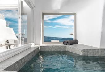 Caldera Premium Villas allows 18 year olds to book a room