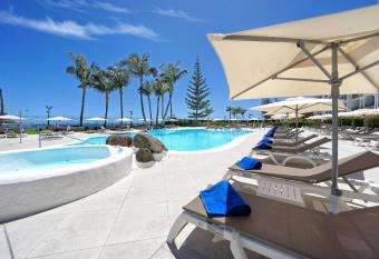 Labranda Costa Mogan allows 18 year olds to book a room