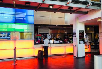 Jugendherberge Hamburg Auf dem Stintfang allows 18 year olds to book a room