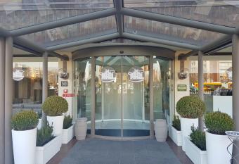 Plus Welcome Milano has Balcony rooms