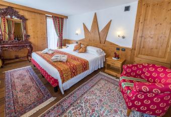 Excelsior Planet has Balcony rooms