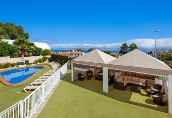 Apartamentos Los Dragos del Norte allows 18 year olds to book a room