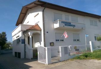 Pension Weinberg has Balcony rooms